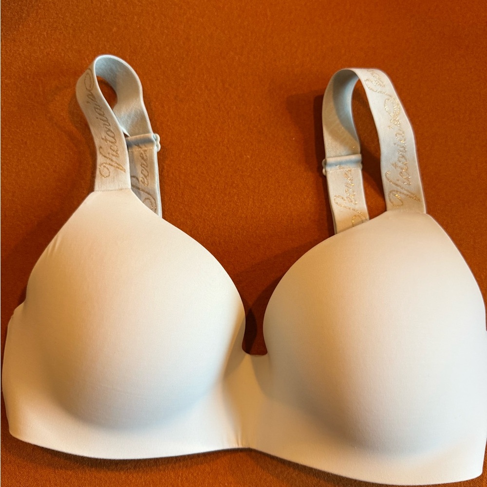 Victoria's Secret Cream Bra with Logo Straps